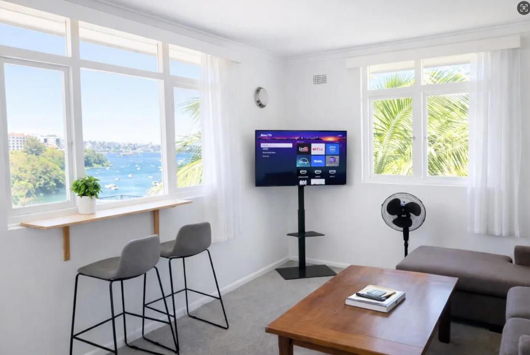 Sydney Harbour Side Water View Apartment - B&B Sydney