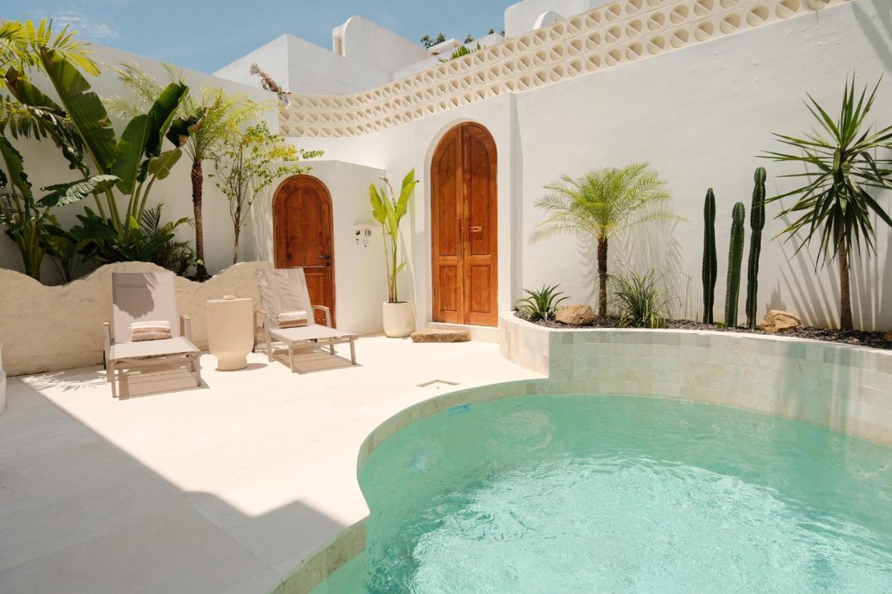 Casa Cherish Canggu 2 BR Pool Villa - B&B Canggu