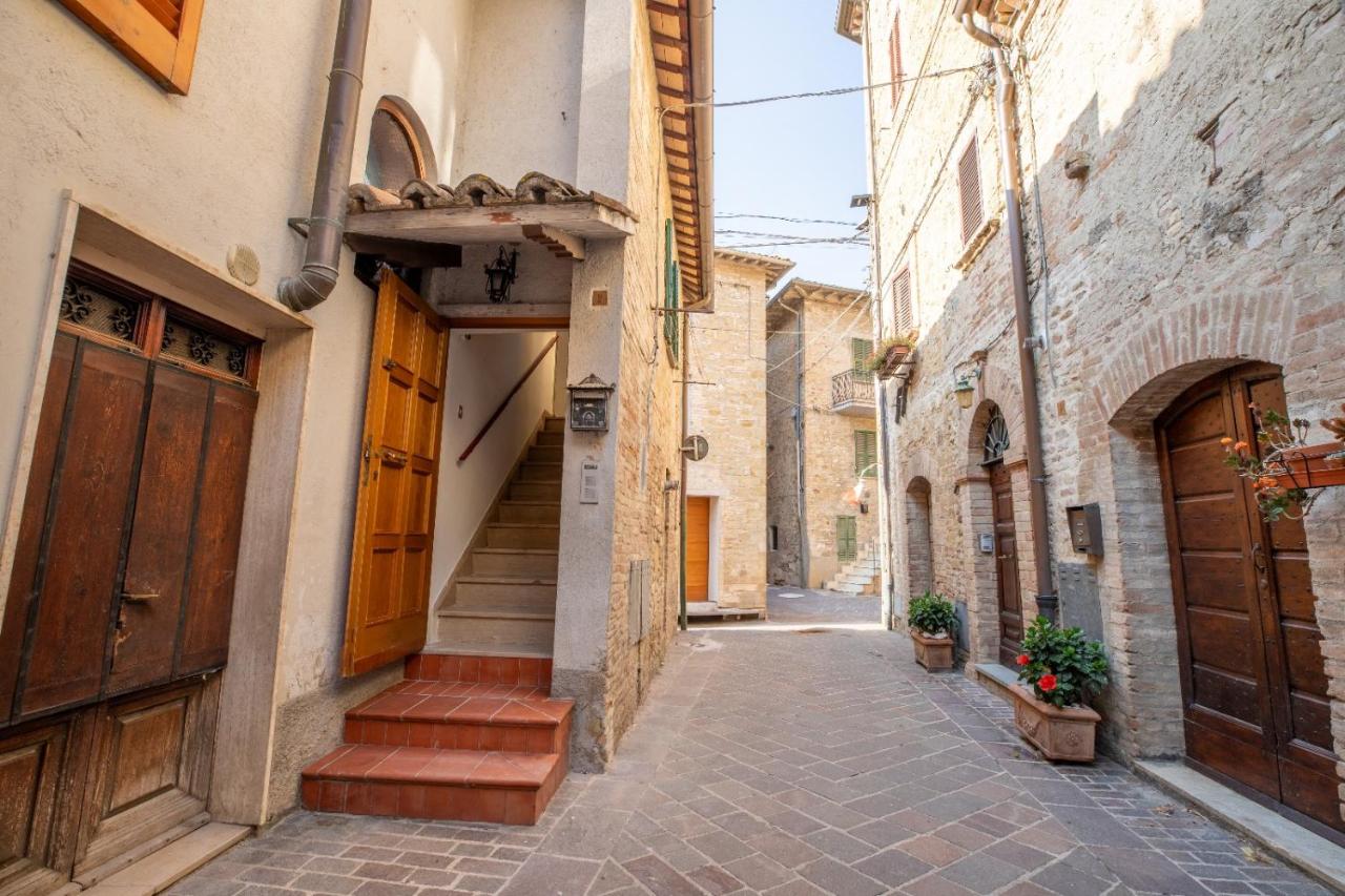 Stanza di Luce vicino Assisi - Chambres d’hôtes Petrignano