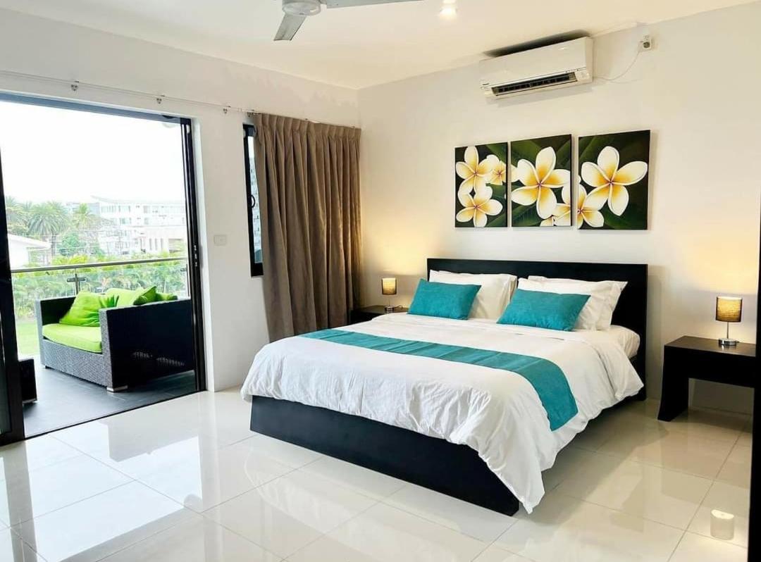 Lomalagi Luxury Apartment - 2 Bedroom x 5 Guests Deluxe - Chambres d'hôtes Naidi