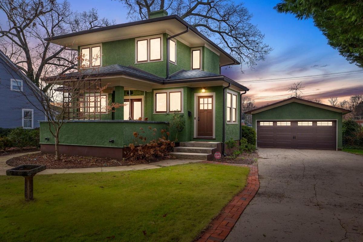 Historic Home with King Bed - Bed and Breakfast High Point