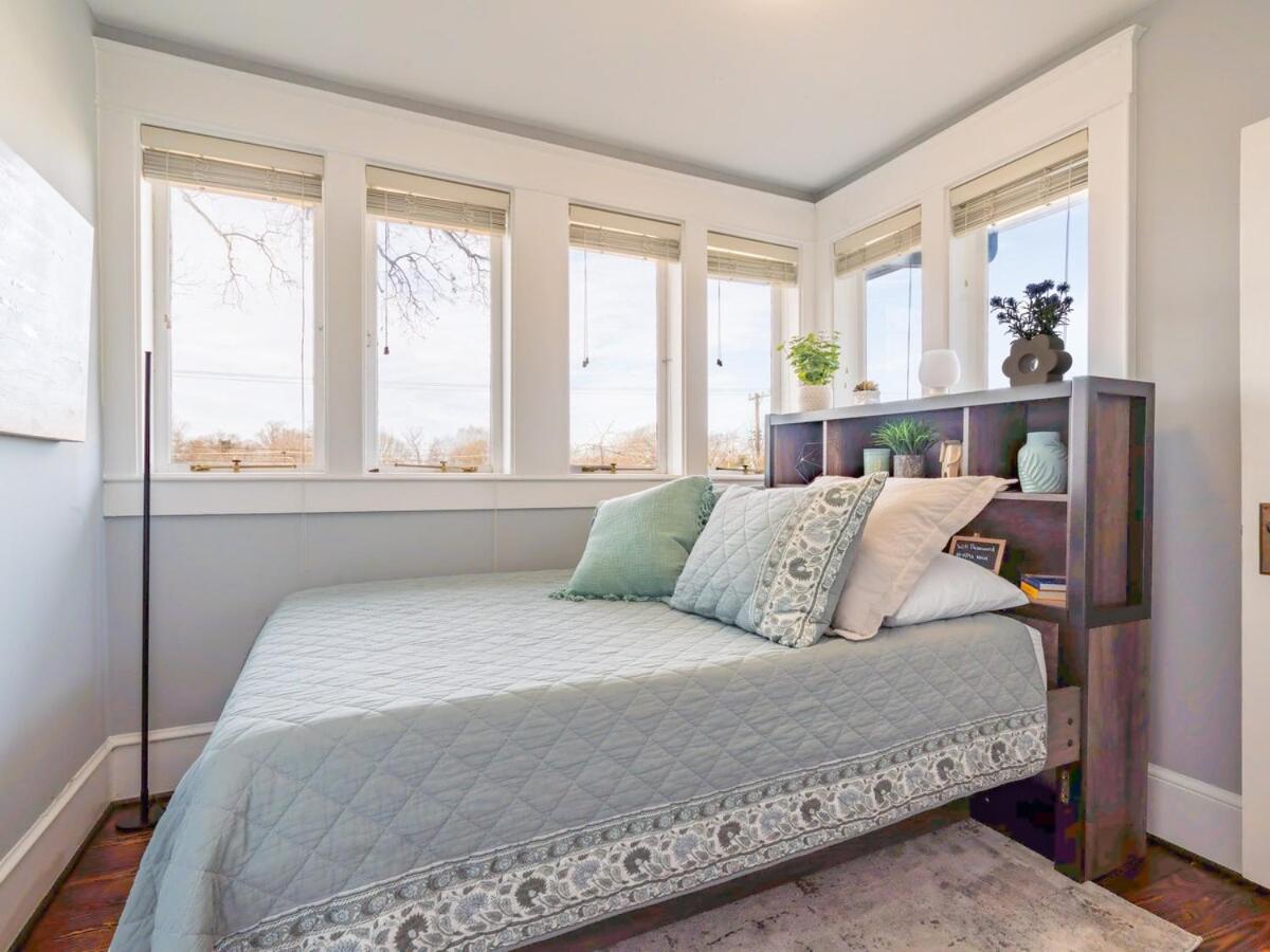 Historic Home with King Bed - Bed and Breakfast High Point
