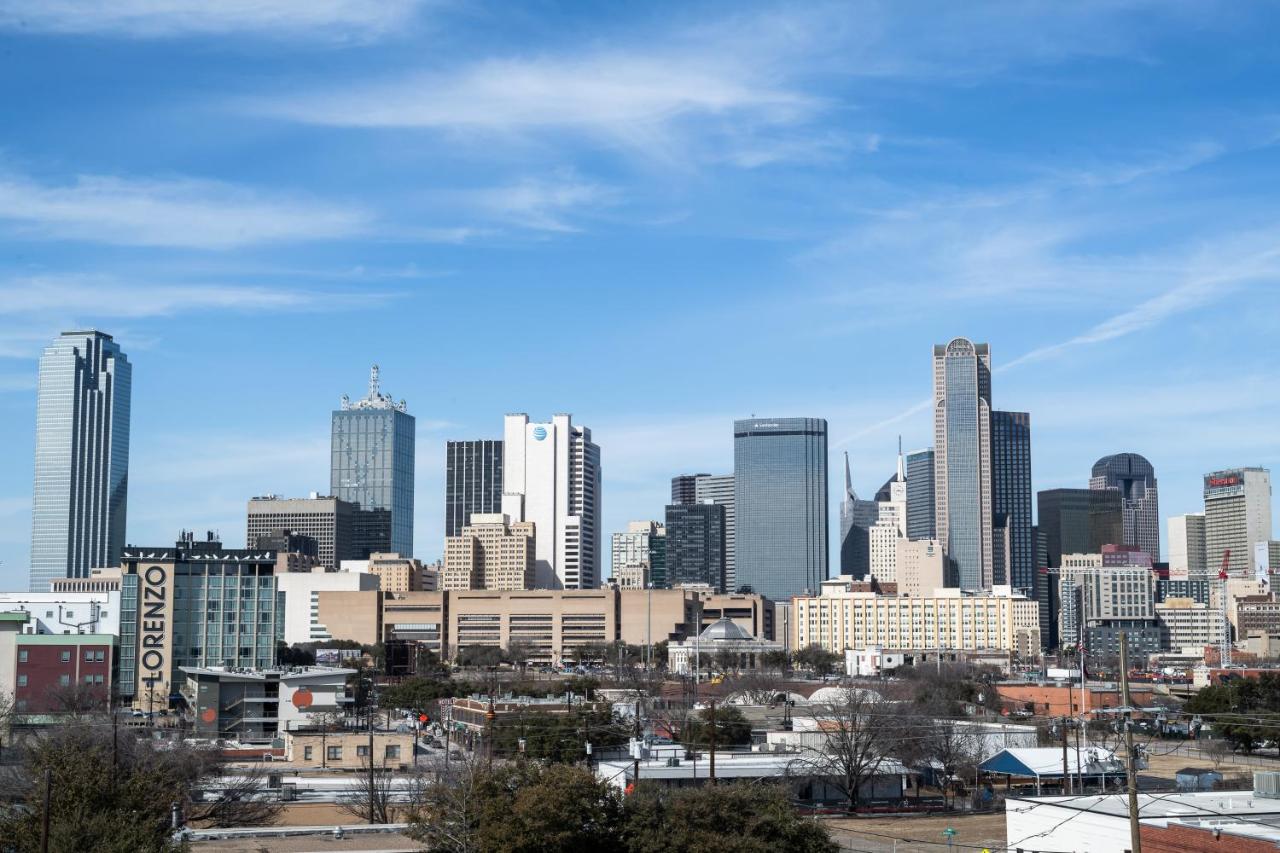 Trendy 3BR I Free Parking I Workspace - B&B Dallas