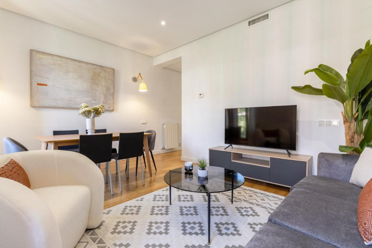 Stylish 2-Bed Apartment Near Madrid Landmarks - B&B Madrid