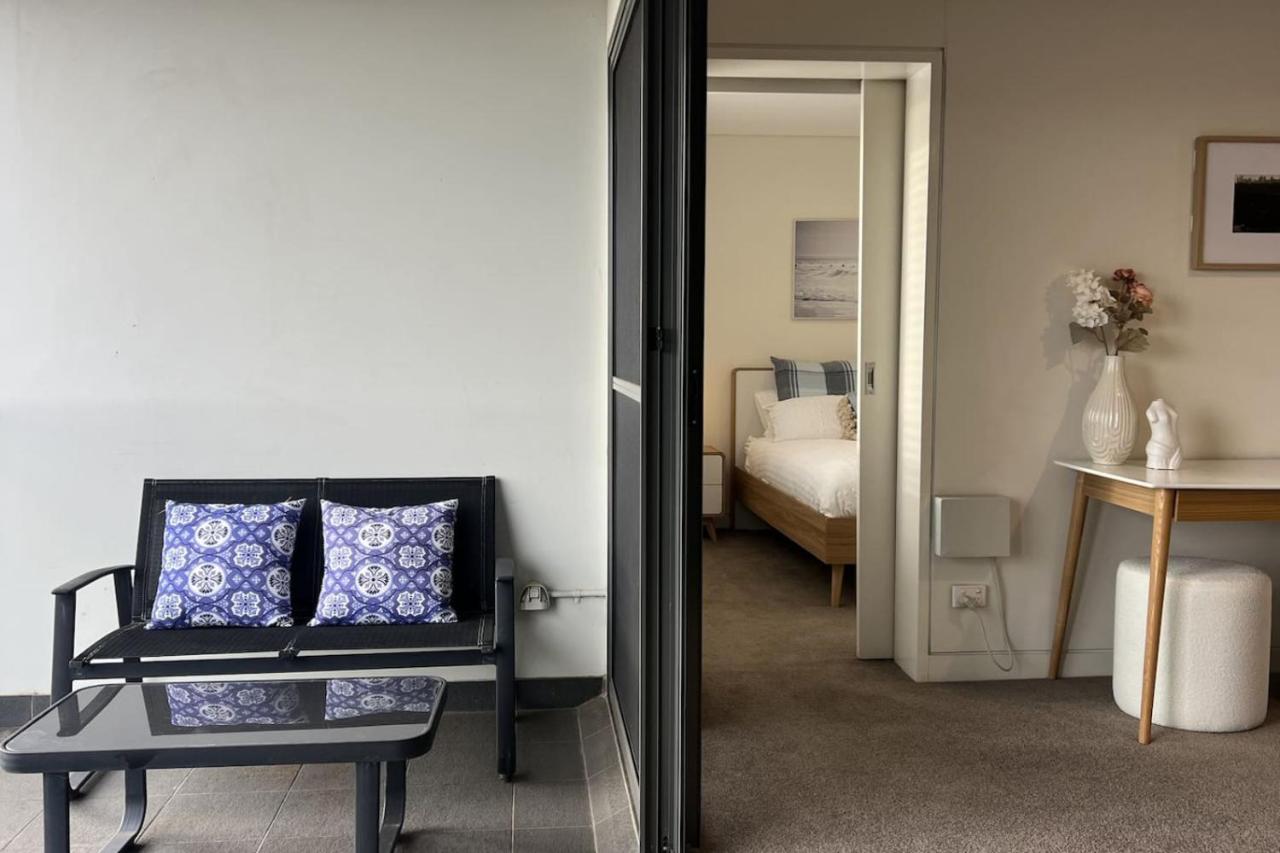 The Beating Heart of Gungahlin - Ferienwohnung Gungahlin