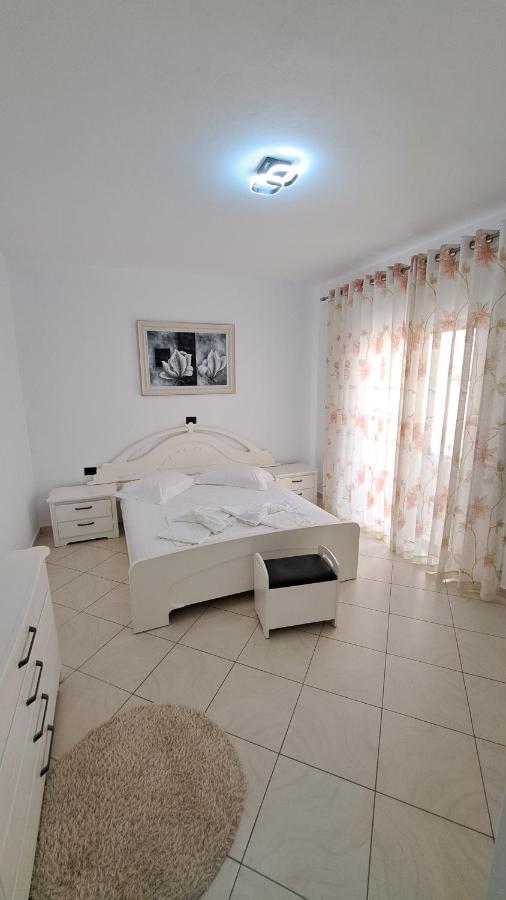 Enea SeaView Apartment - B&B Sarandë