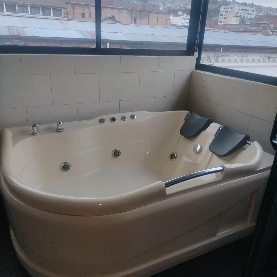 Departamento MEDIO DIA - Chambres d'hôtes Quito
