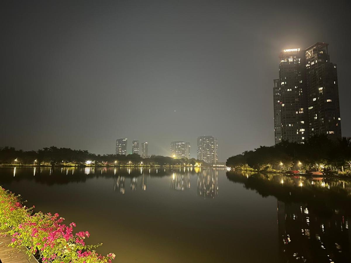 Pure Stay - Modern Apartment 2BR Skyforest - Ecopark - B&B Kim Quan
