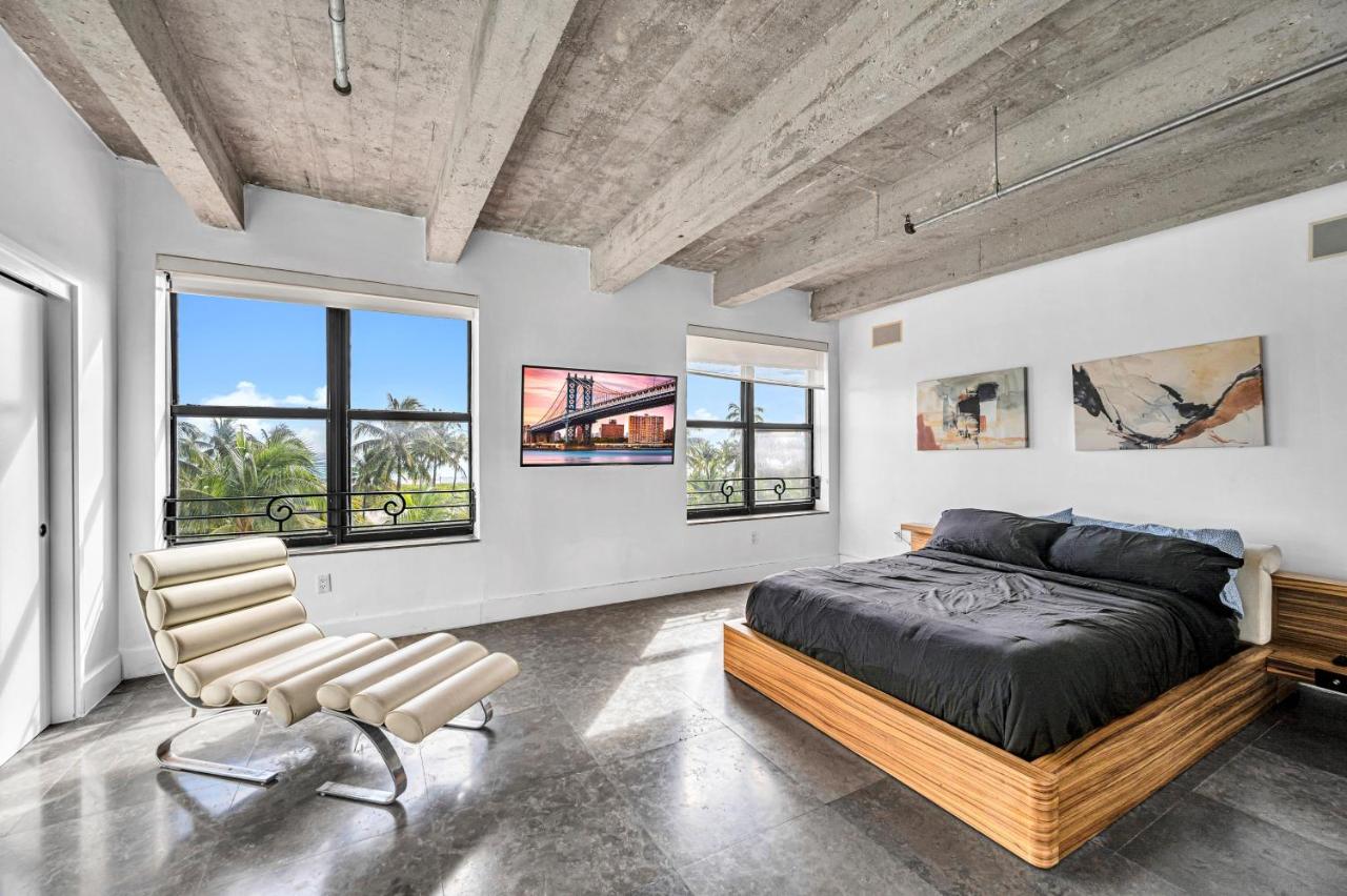 Ocean View 2 Bedroom - Ocean Drive - 1500 Sq Ft - Bed and Breakfast Miami Beach