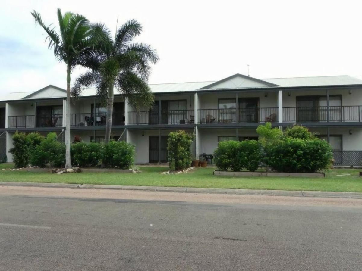 Timana 1 Townhouse Across from the Beach - B&B South Mission Beach