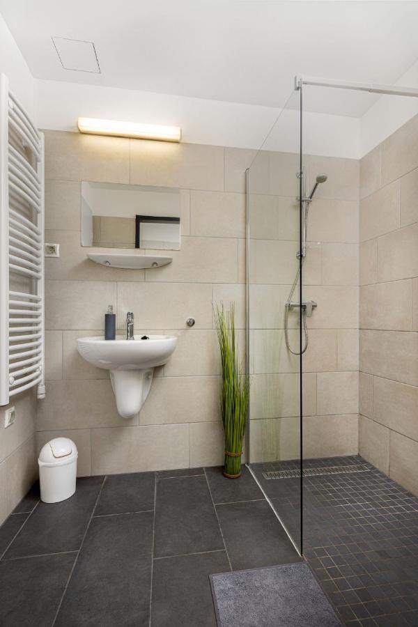 Nyíltvízi edzőközpont - B&B Dunakeszi