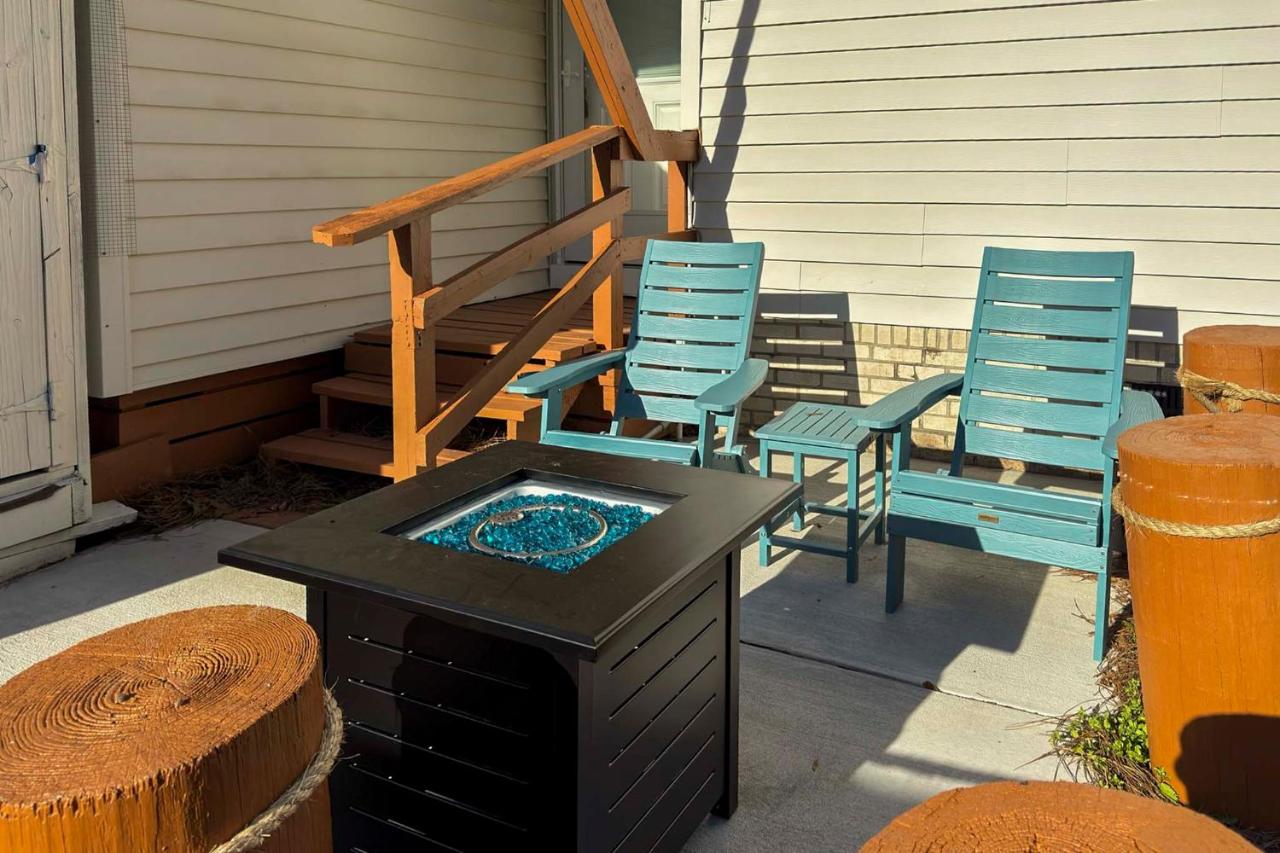 Walk to Beach! Dog-Friendly Home in Murrells Inlet - B&B Myrtle Beach