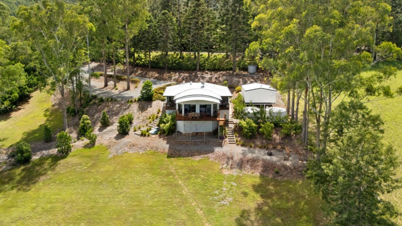 Hunsley House Hinterland Escape - B&B Ubobo