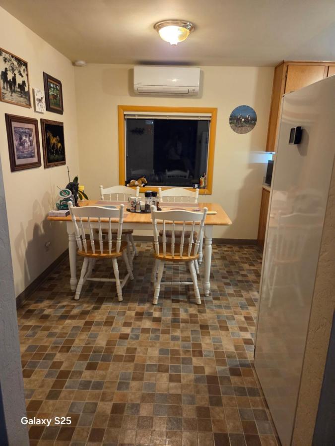 Gary's Place - B&B Springfield