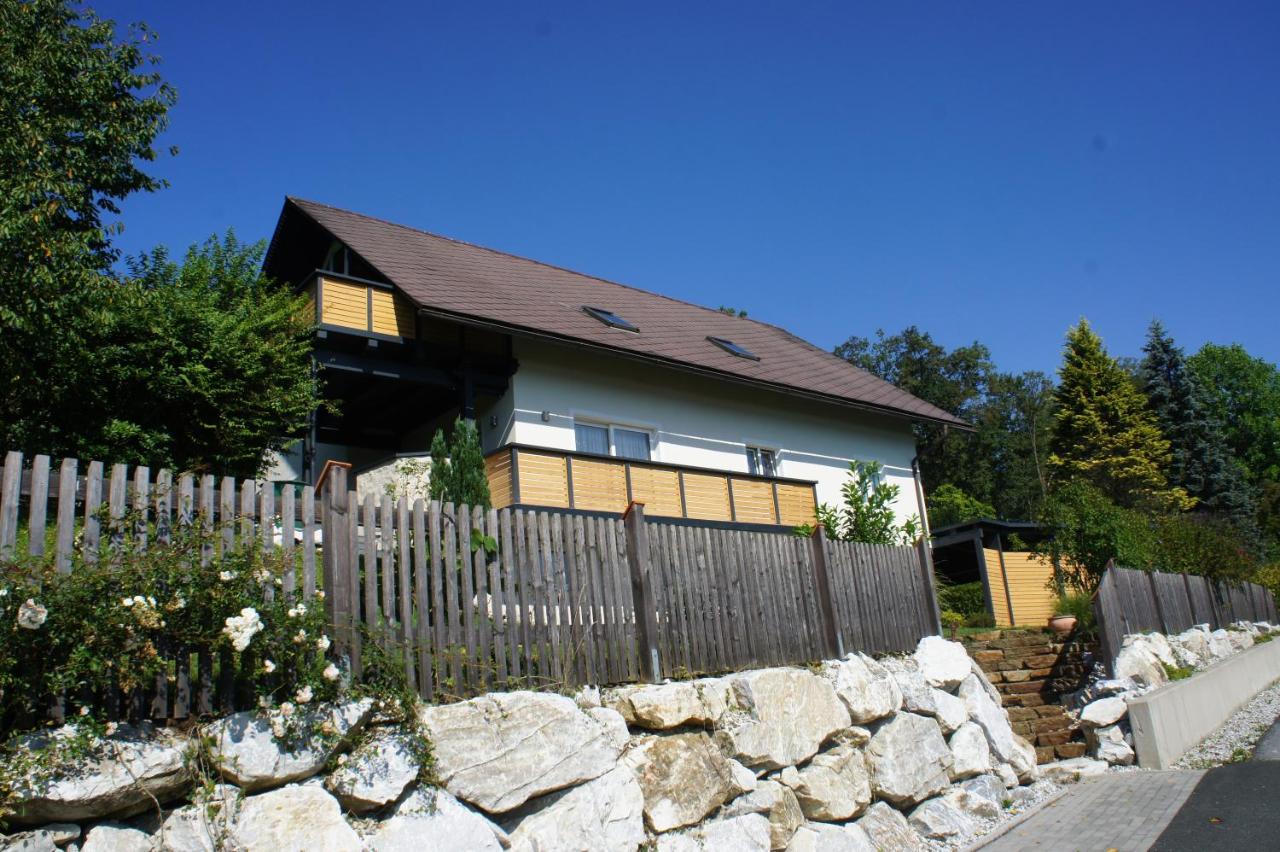 Ferienwohnung Fam. Lerch - B&B Sankt Stefan ob Stainz