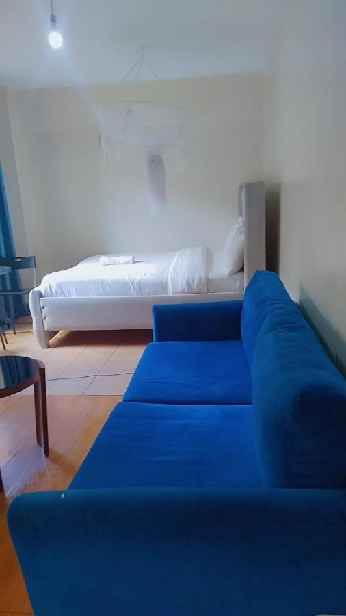 Emeli - B&B Nairobi