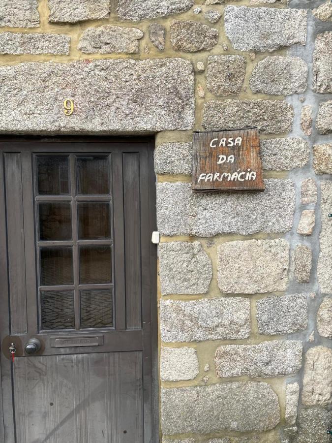 Casa da Farmácia - Bed and Breakfast Vila da Ponte
