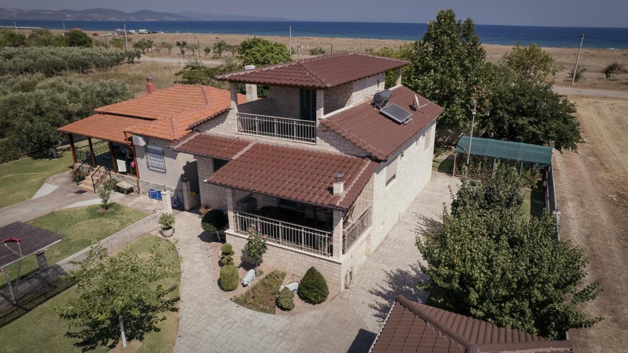 Ninemia Sea Side Villa Agios Mamas - B&B Ágios Mámas