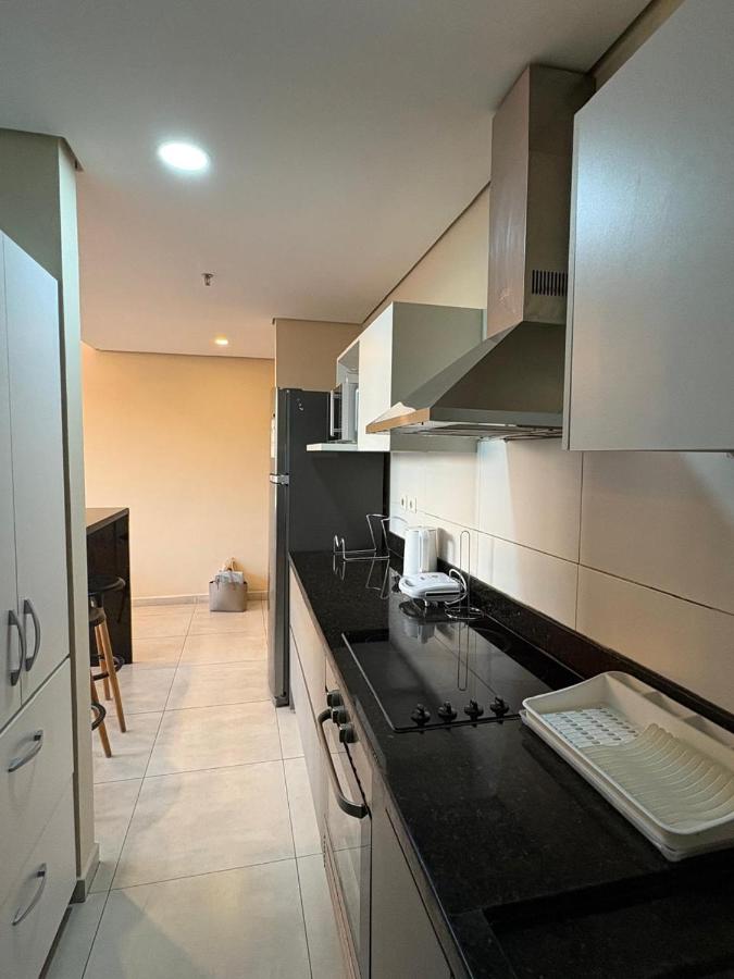 Fresh 2 bedroom apt in Villa Morra - B&B Asunción