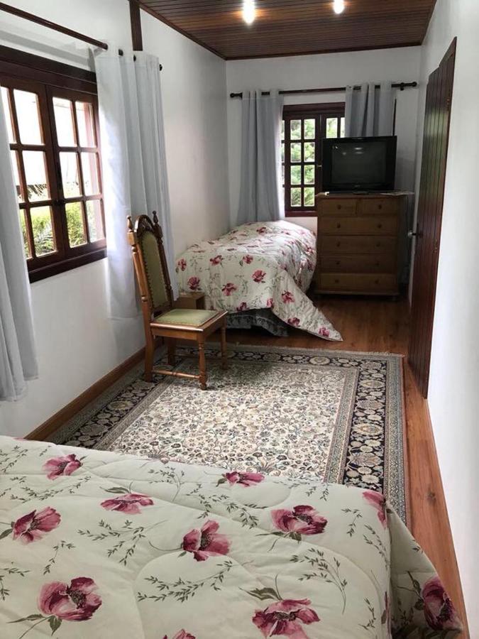 Casa em Campos do Jordao - B&B Campos do Jordão