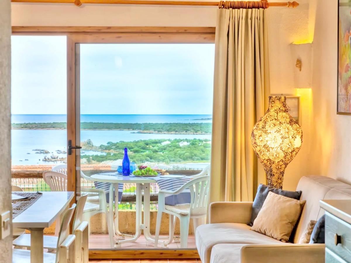 Appartamento con 2 Camere da Letto e Vista Mare 