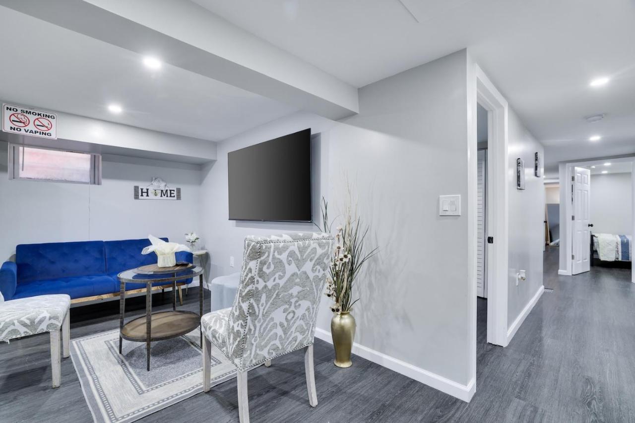 4BR Newark Stay w/ Parking And Fast Wi-Fi - B&B Newark