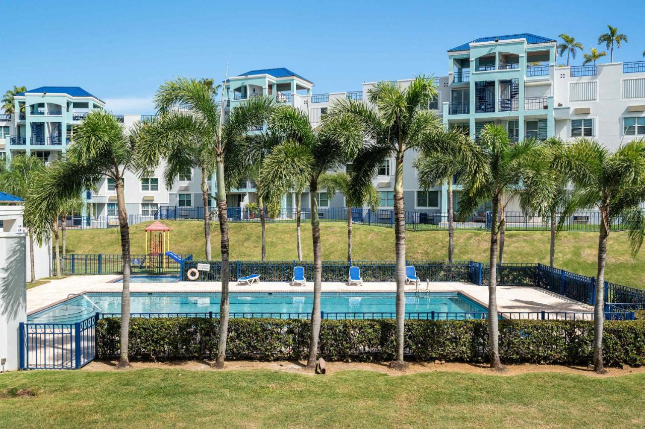 Costa Brava Condo by Otium - Bed and Breakfast Ceiba