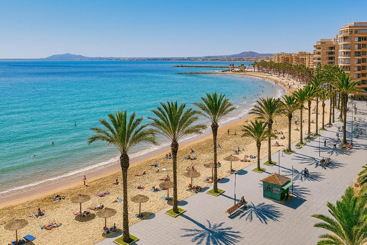 Aparthotel Casa Antonie - B&B Torrevieja