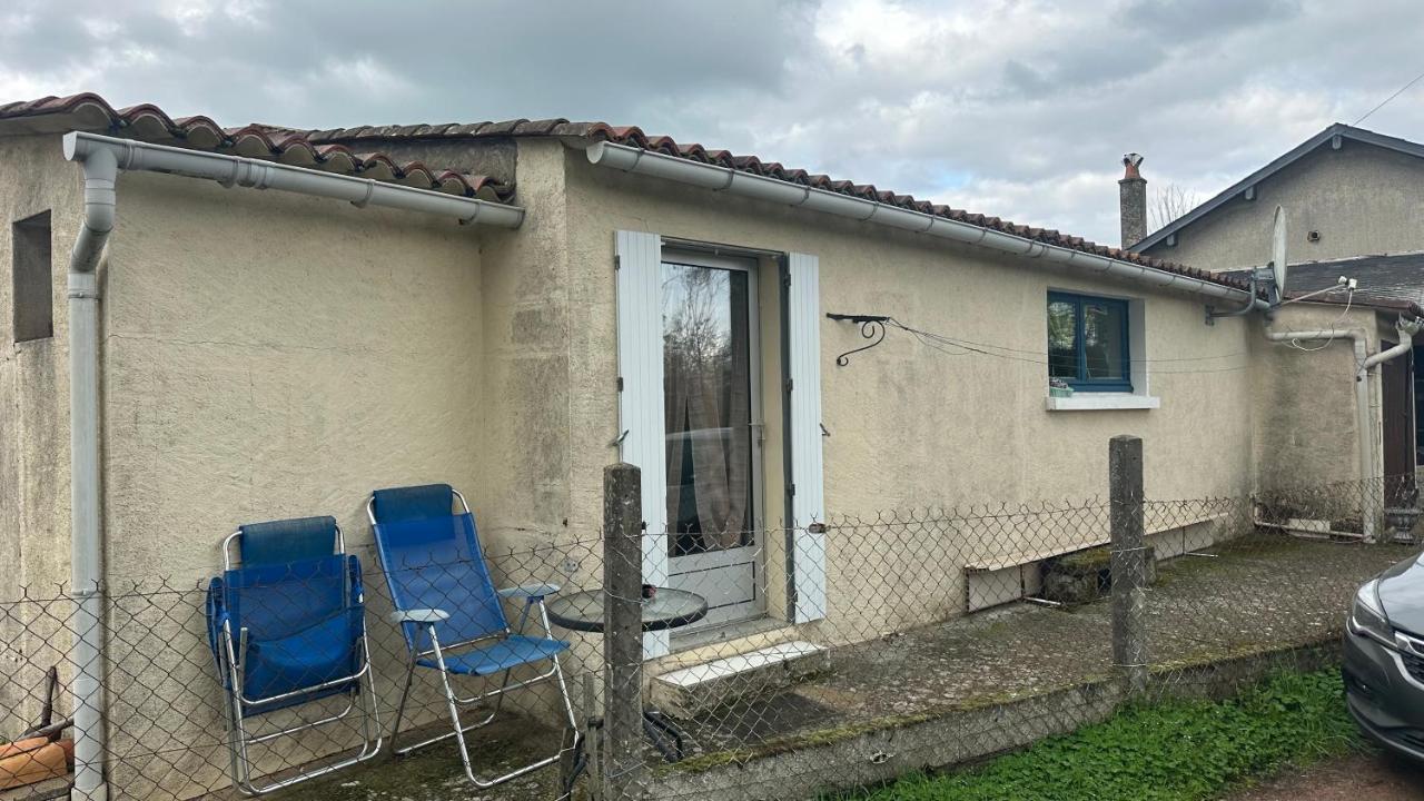 Petit studio cosy - B&B Cersay