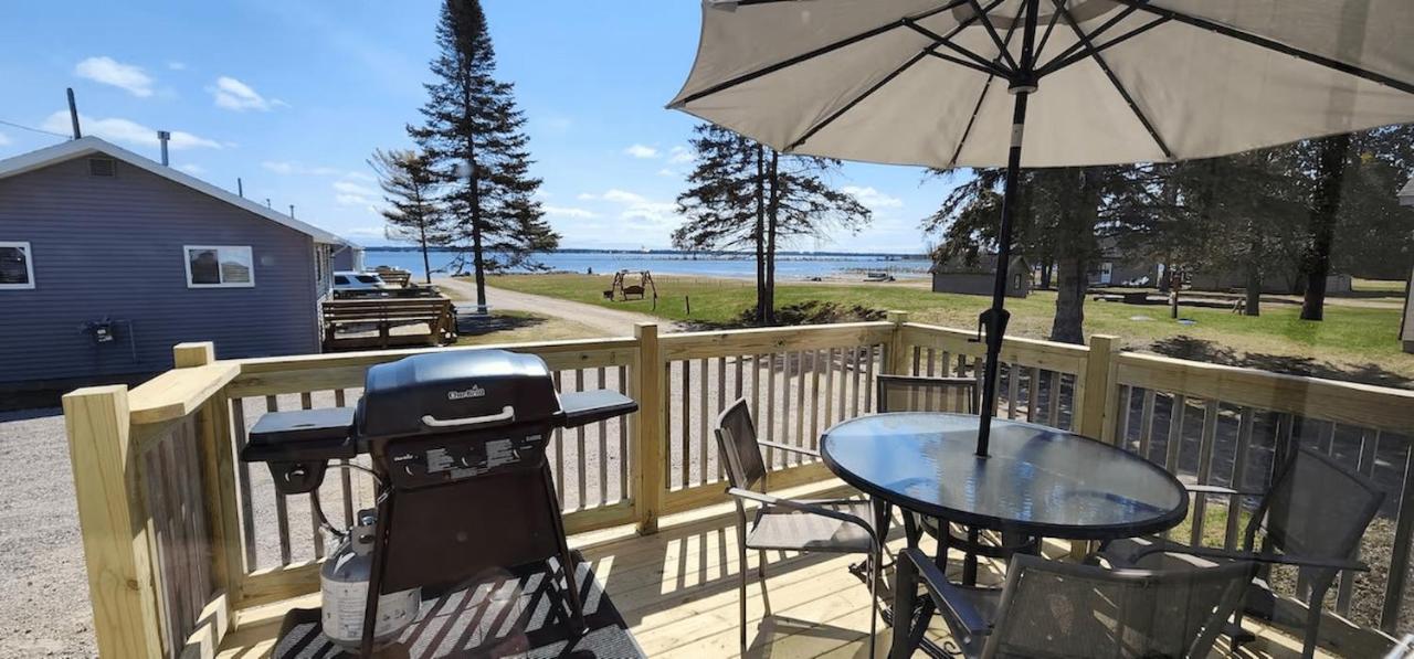#7 Kipling Cottages Last Resort on Lake Michigan - B&B Gladstone