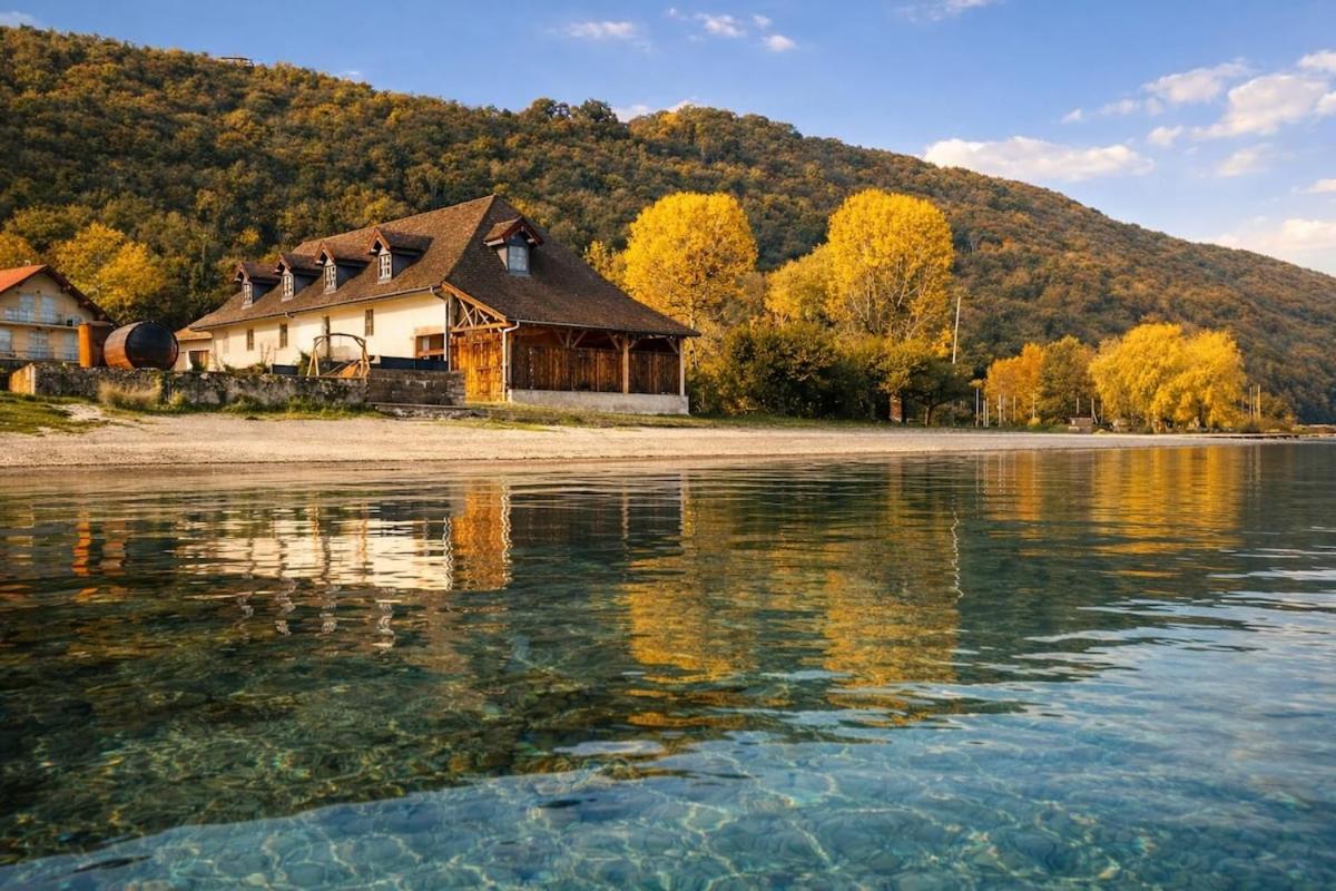 L'Hortense - Escapade luxueuse au bord du lac du Bourget - B&B Conjux