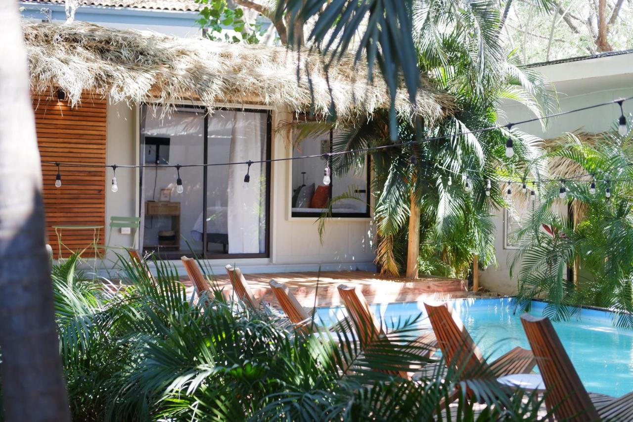 Habitación Doble con vistas a la piscina