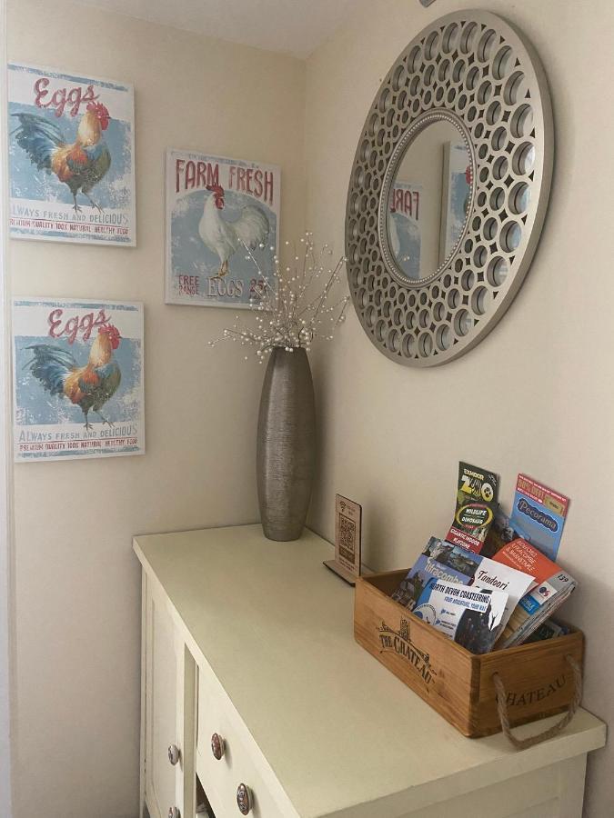 Ocean Terrace, Ilfracombe, 4 bedrooms, Sleeps 8, Stunning Sea Views, Parking, Garden, Pet Friendly - B&B Ilfracombe