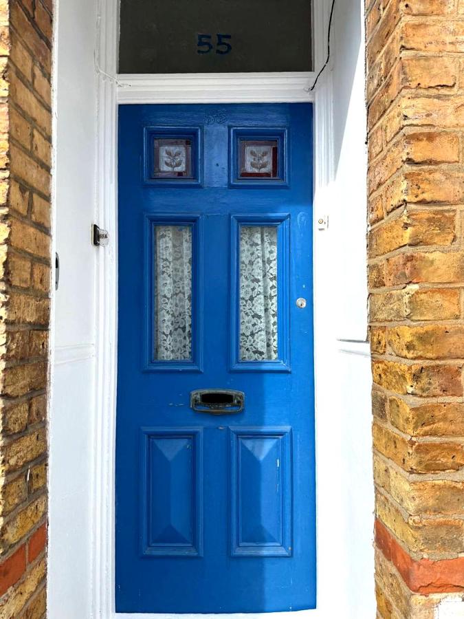 Quiet 2-Bed London Flat near Plumstead Station - B&B Plumstead