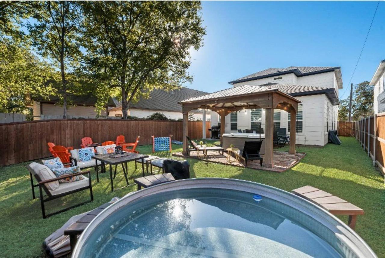 Lux Home, Sleeps 16,FIFA- AT&T 20m, Spa & TankPool - B&B Dallas