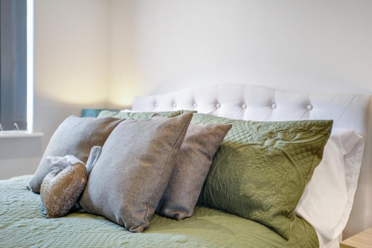 The Concord House Luxury 2 Bedroom Apartments - B&B Brentford