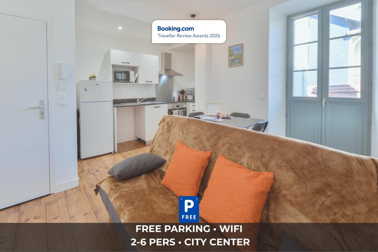 Le Doux Séjour - Central - Parking Privé - B&B Pau