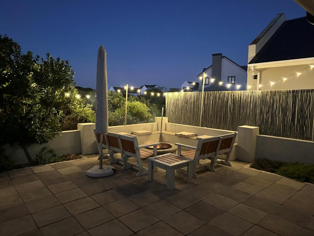 61 Ocean Front Quay Road - B&B Yzerfontein