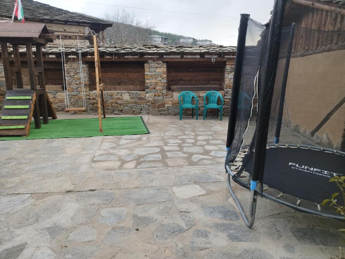 Spa&Relax Скендерова Къща - B&B Leshten