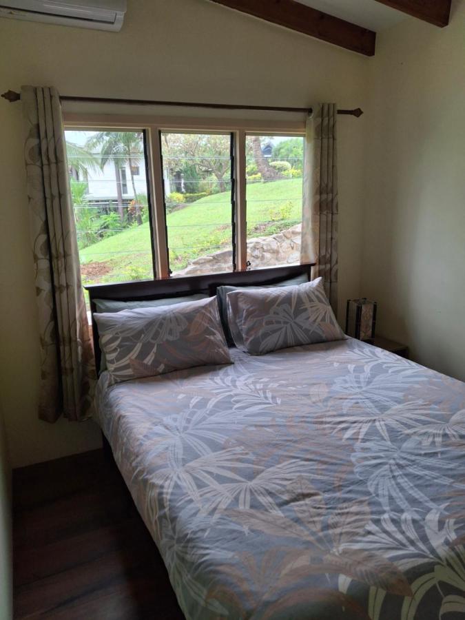 Villa Kaka, Drevula Heights Villas, Fiji - B&B Korovisilou