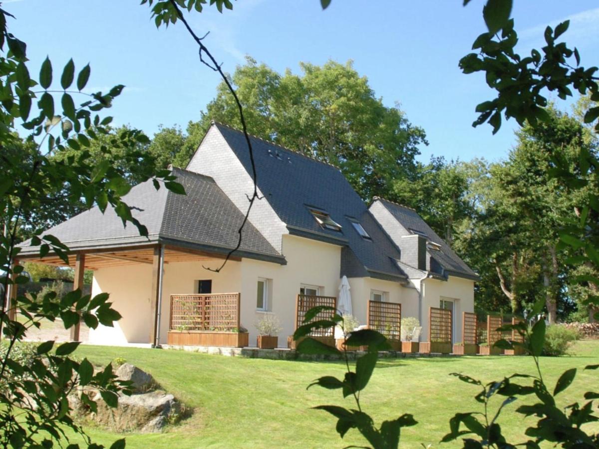 B&B Plurien - Lively holiday home with enclosed garden - Bed and Breakfast Plurien