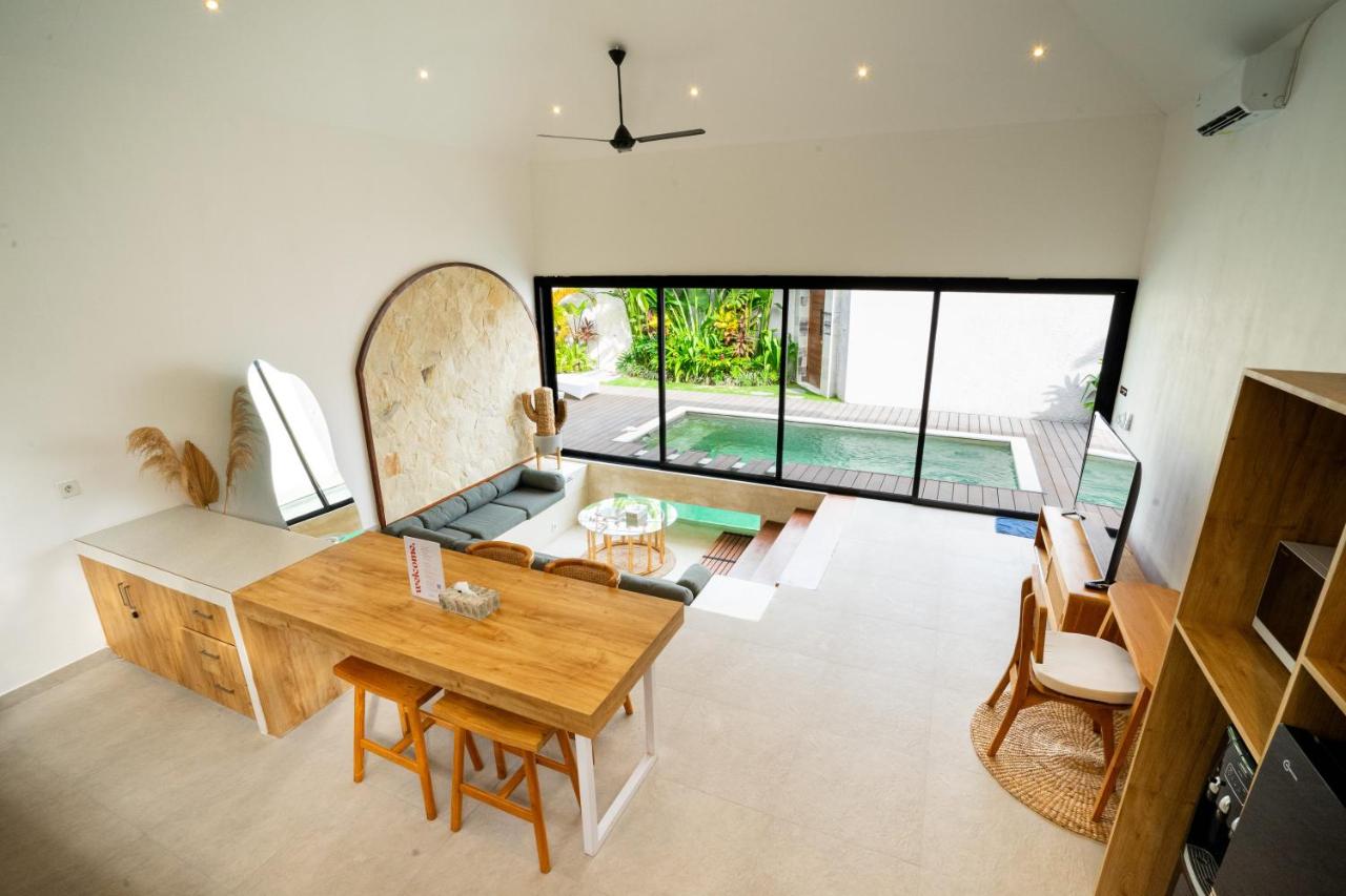 Solla Sol Villa - 2BR Private Villa in Kerobokan Canggu - B&B Kerobokan