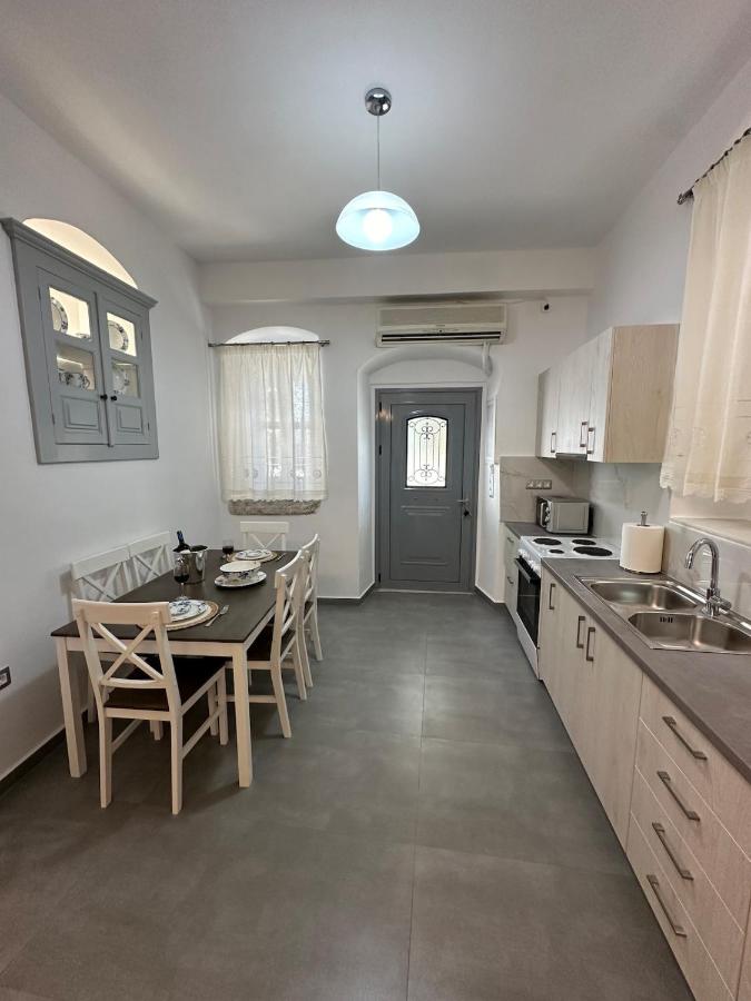 Central & Cozy of Apeiranthos - Ferienwohnung Aperathos