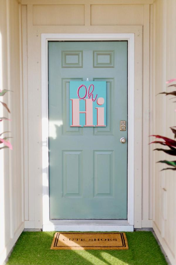 Chic dog-friendly coastal stay near Tropic Falls OWA, beach, fenced yard - Chambres d'hôtes Foley