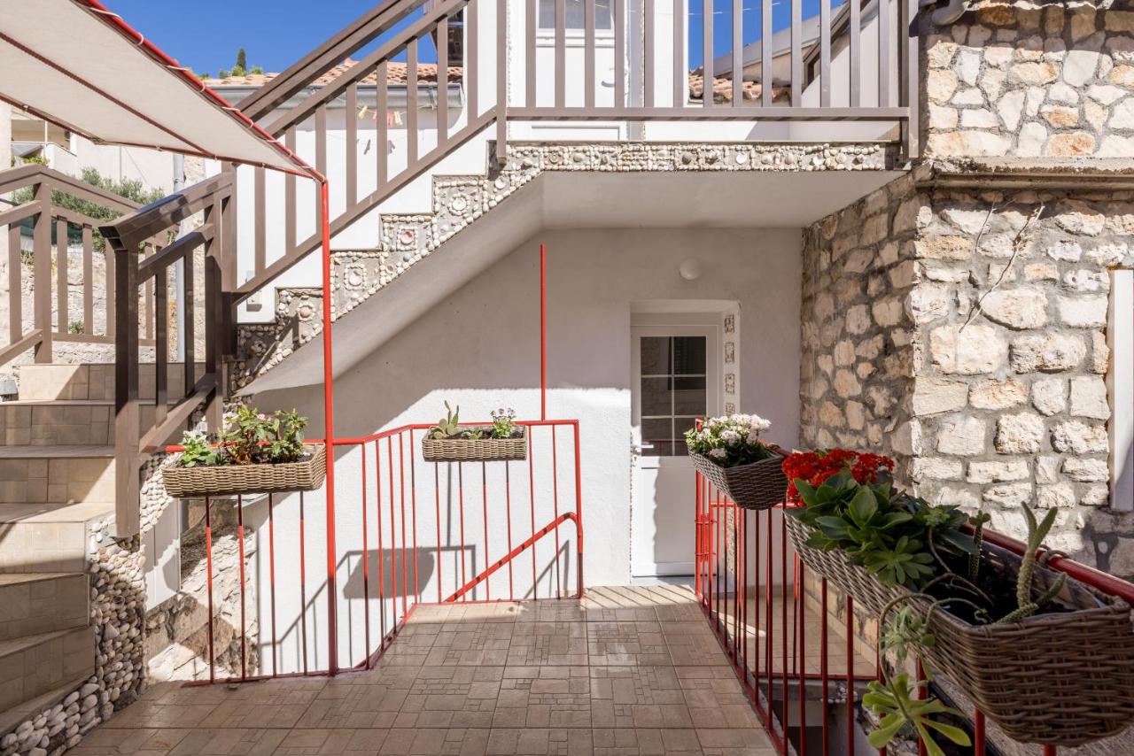 Casa Vlatka-Cozy studio & room - Ferienwohnung Hvar