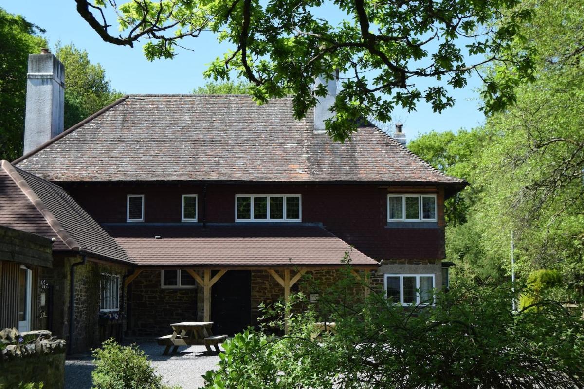 Secluded Seven Room House - B&B Okehampton