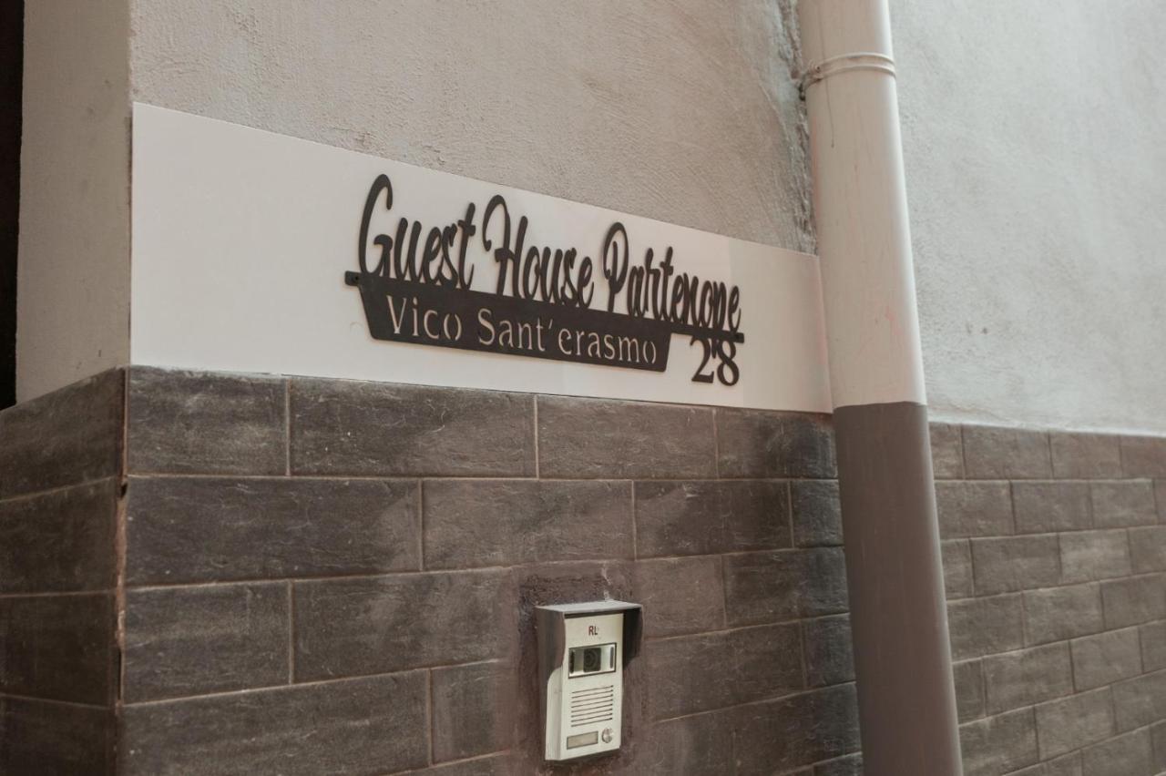 Guest House Partenope - B&B Naples