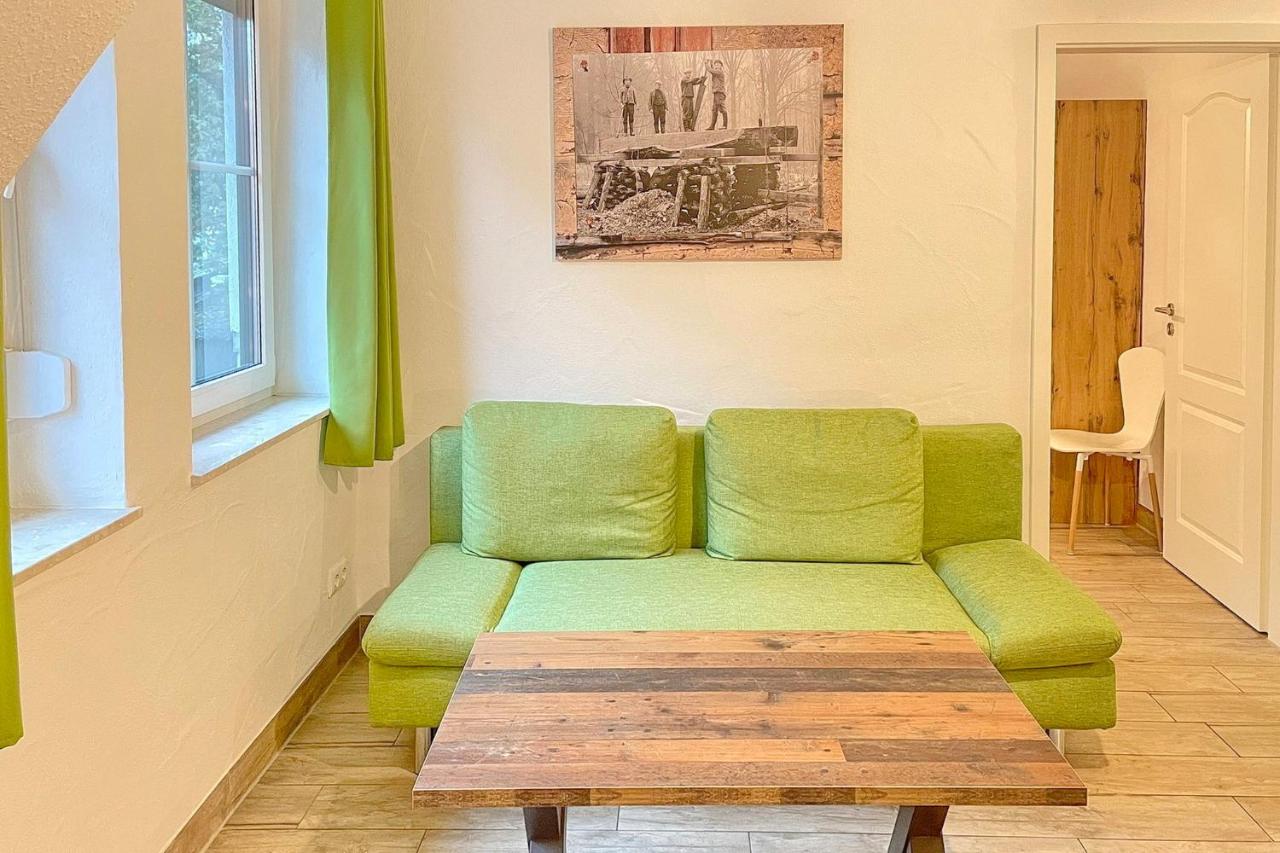 Spreeblick Baum 5 - B&B Burg