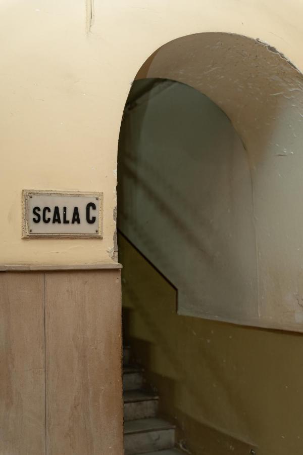 Binario Centrale Guest House - B&B Napoli
