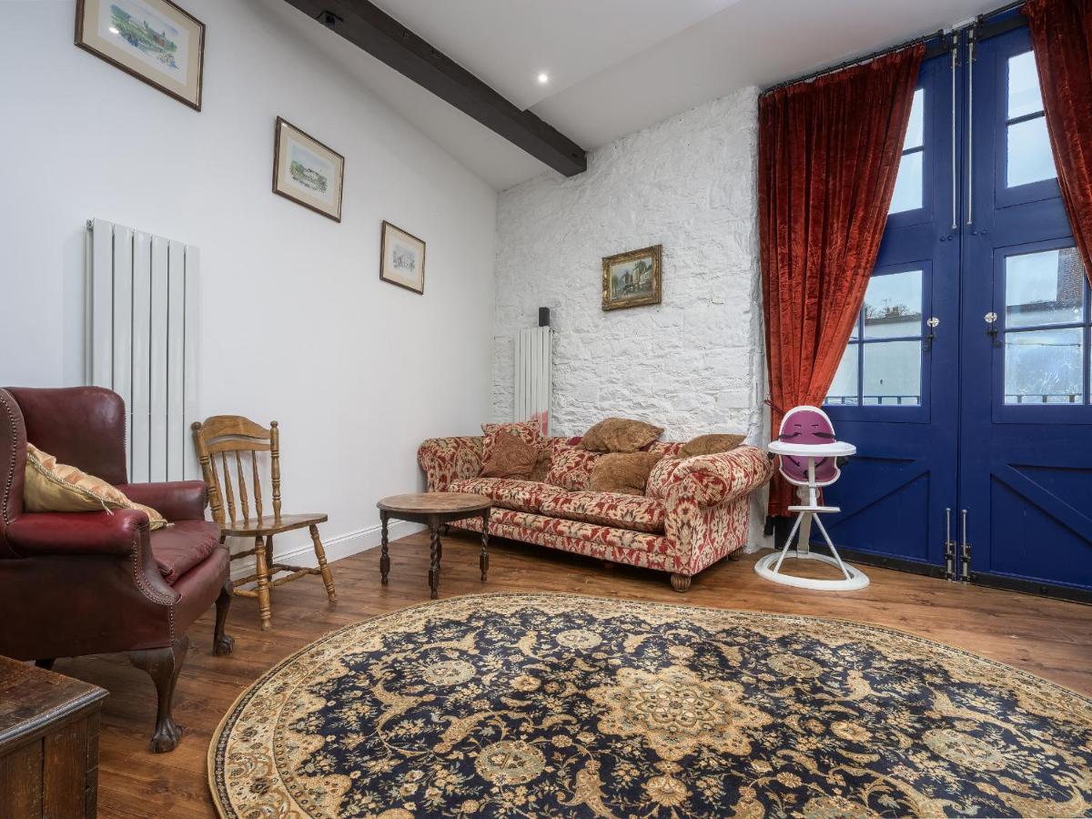 The Mayflower Suite - B&B Plymouth